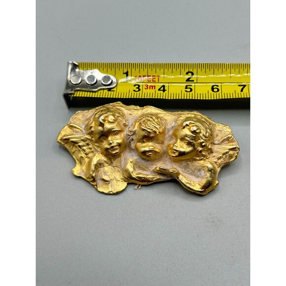Vintage Pin Brooch La Rage Three Angels Cherubs in Clouds Gold Tone Angel Wings - Picture 9 of 9